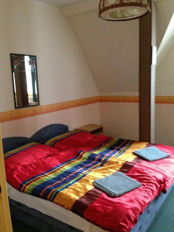 Bed and Breakfast Panoráma Panzió Tatabánya Camera foto